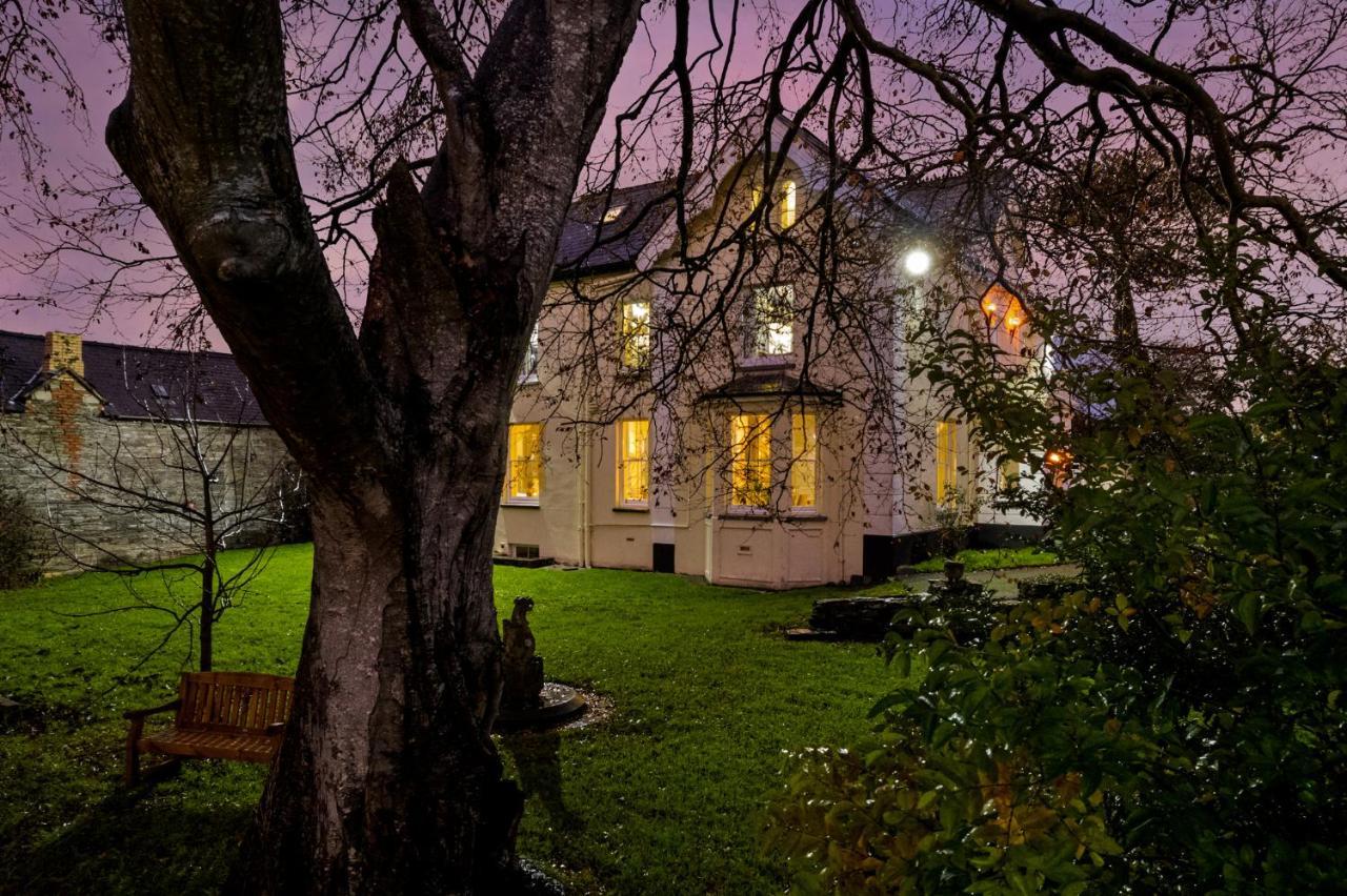 Caemorgan Mansion Hotel Cardigan Luaran gambar