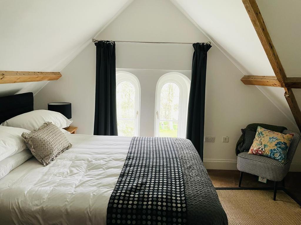 Caemorgan Mansion Hotel Cardigan Luaran gambar